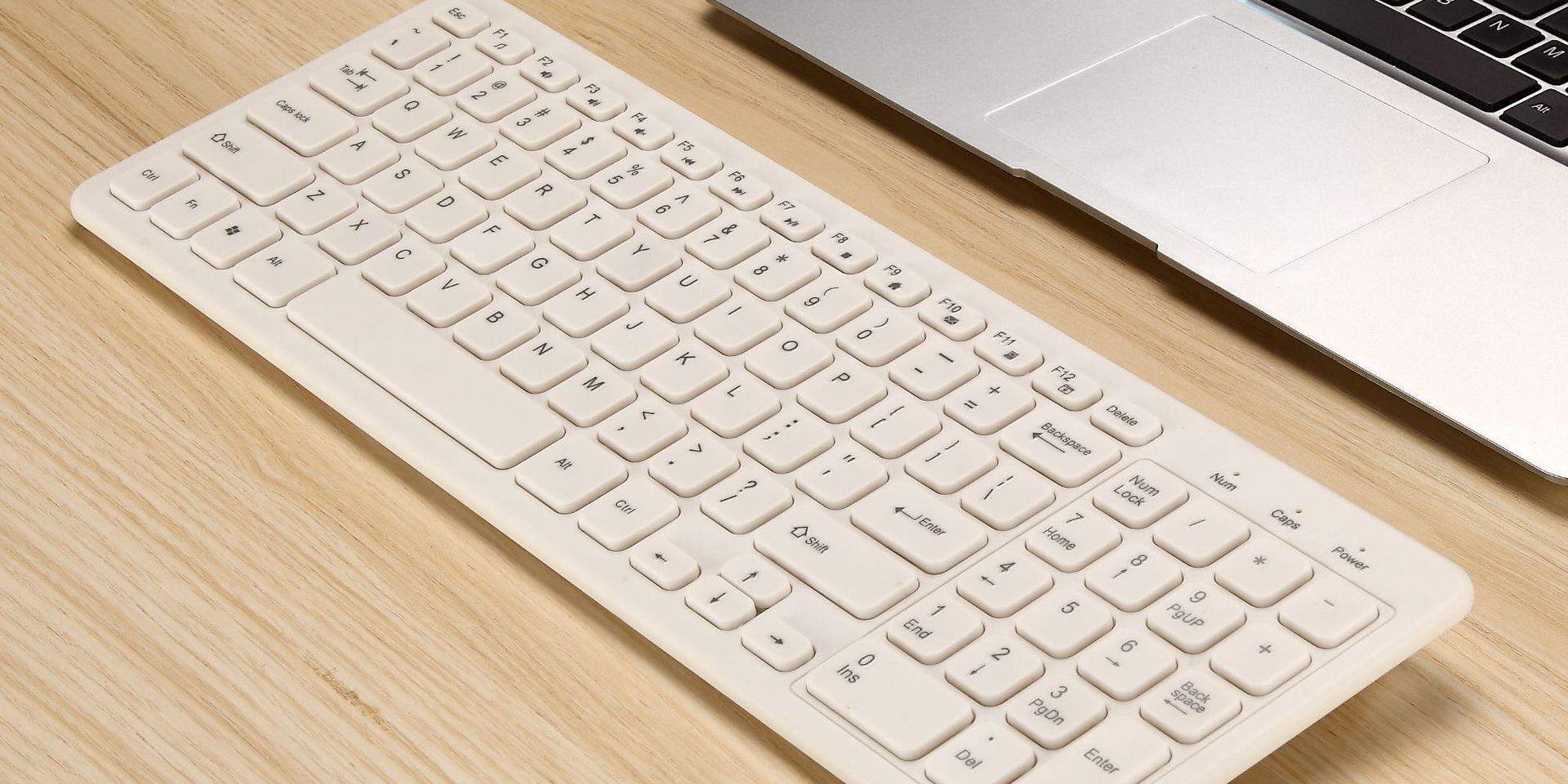 Portable 69-key wireless keyboard for PC